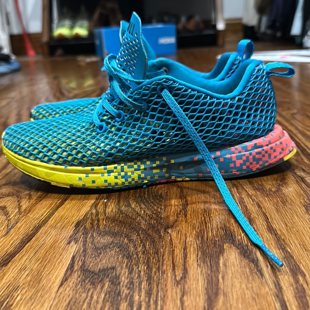 Running Shoes